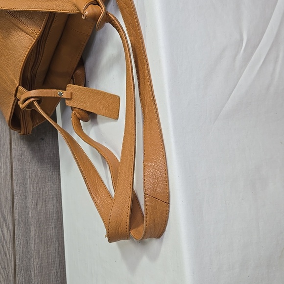 Large Tano Tan Leather Tote Bag - Picture 5 of 13